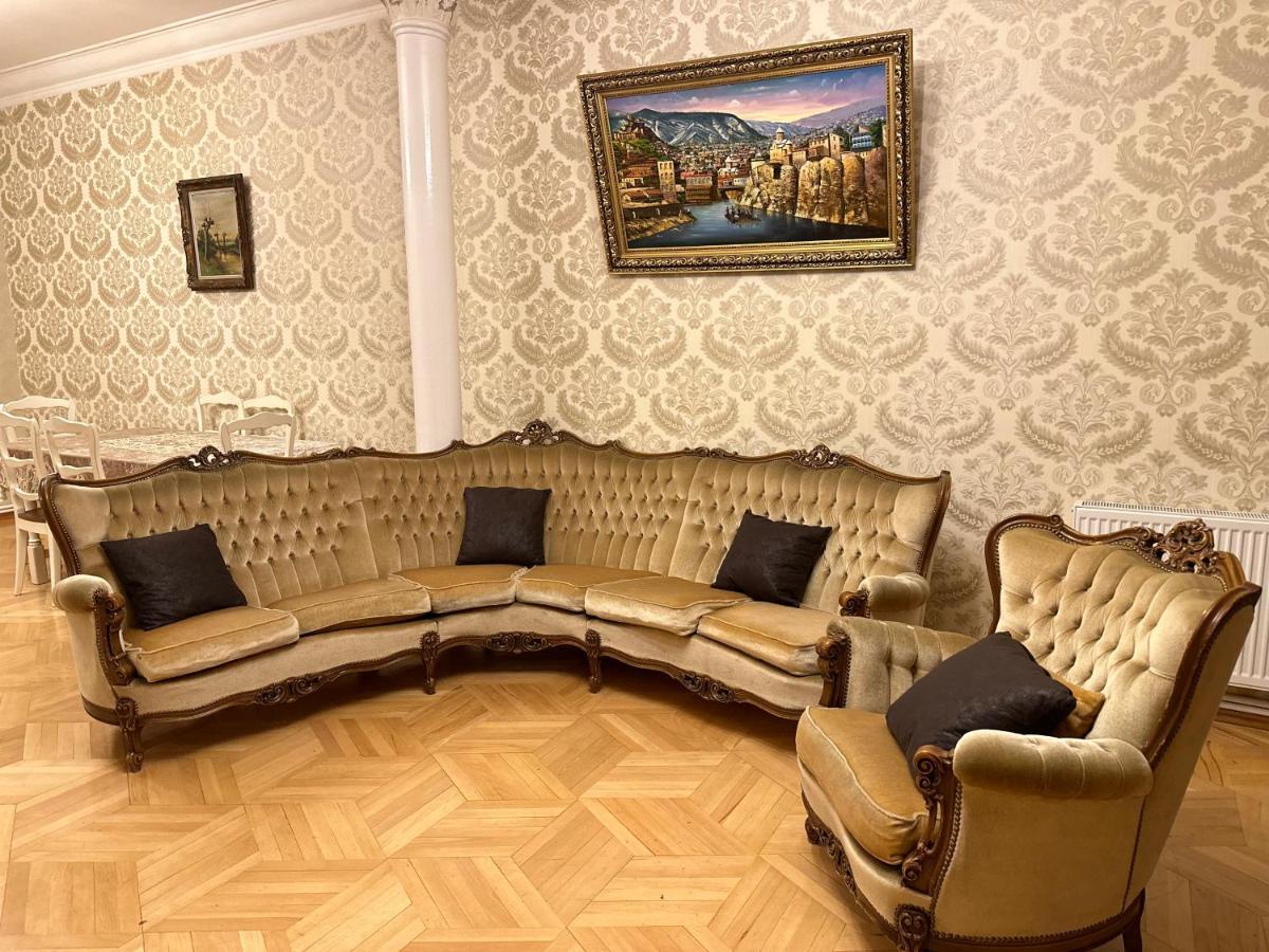 4 Bedroom Suite Apartment Ln Tbilisi City Exterior photo